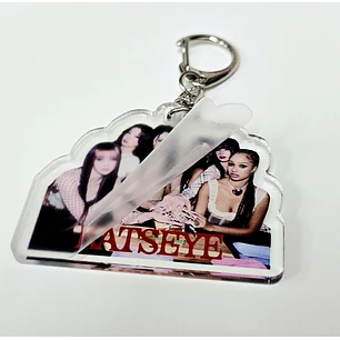 LLAVERO ACRILICO KATSEYE GRUPALES