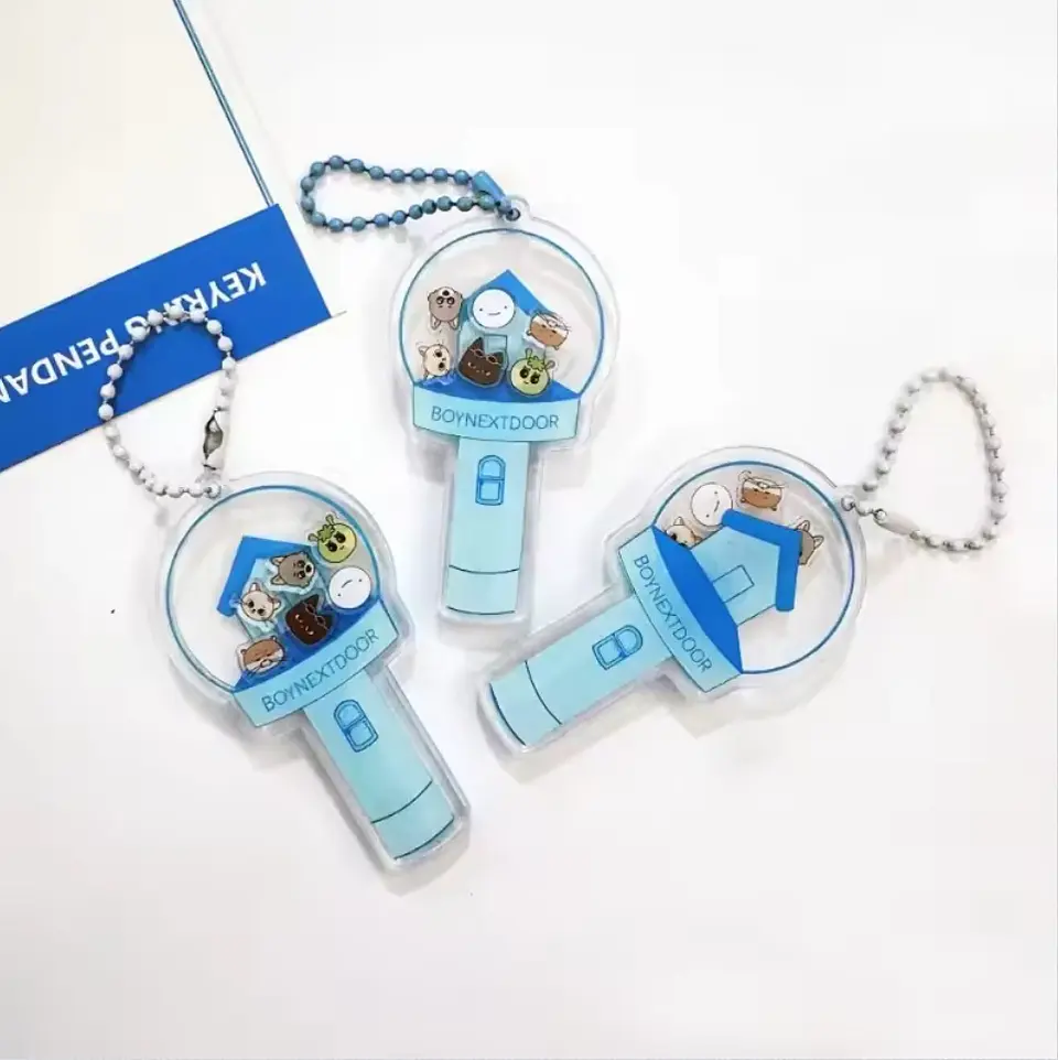 LLAVERO ACRILICO BOYNEXTDOOR LIGHTSTICK 1
