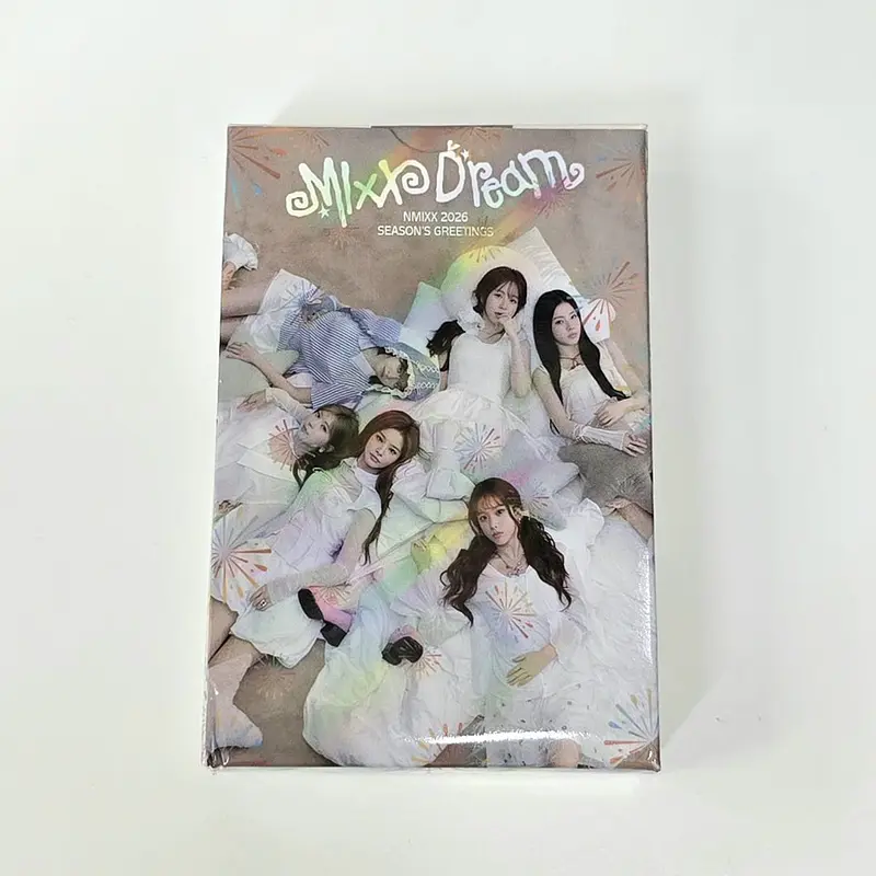 LOMOCARD NMIXX - MIXX DREAM SEASON´S GREETINGS 2026