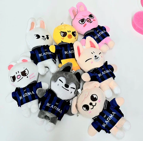 PLUSH KEYRING SKZOO - KARMA ALTERNATIVO