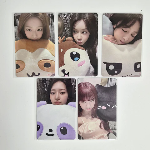 BABYMONSTER - CHOOM WEVERSE SHOP POB (A Ver.)