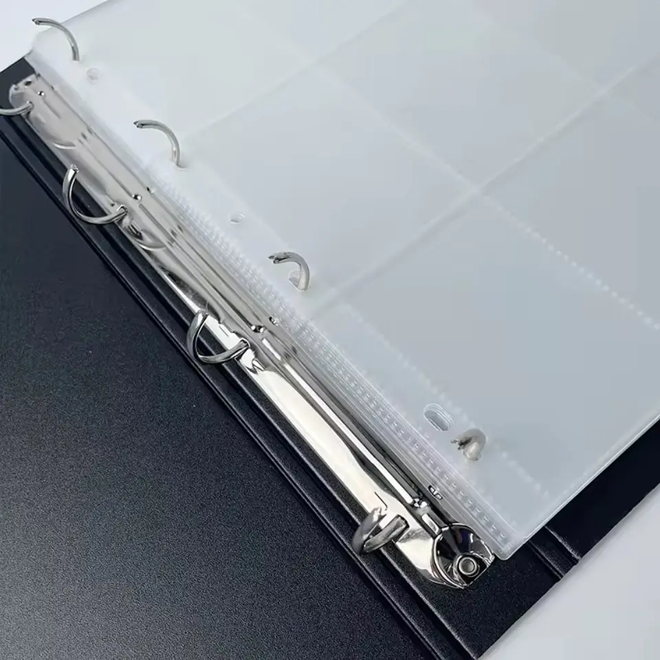 BINDER A4 
