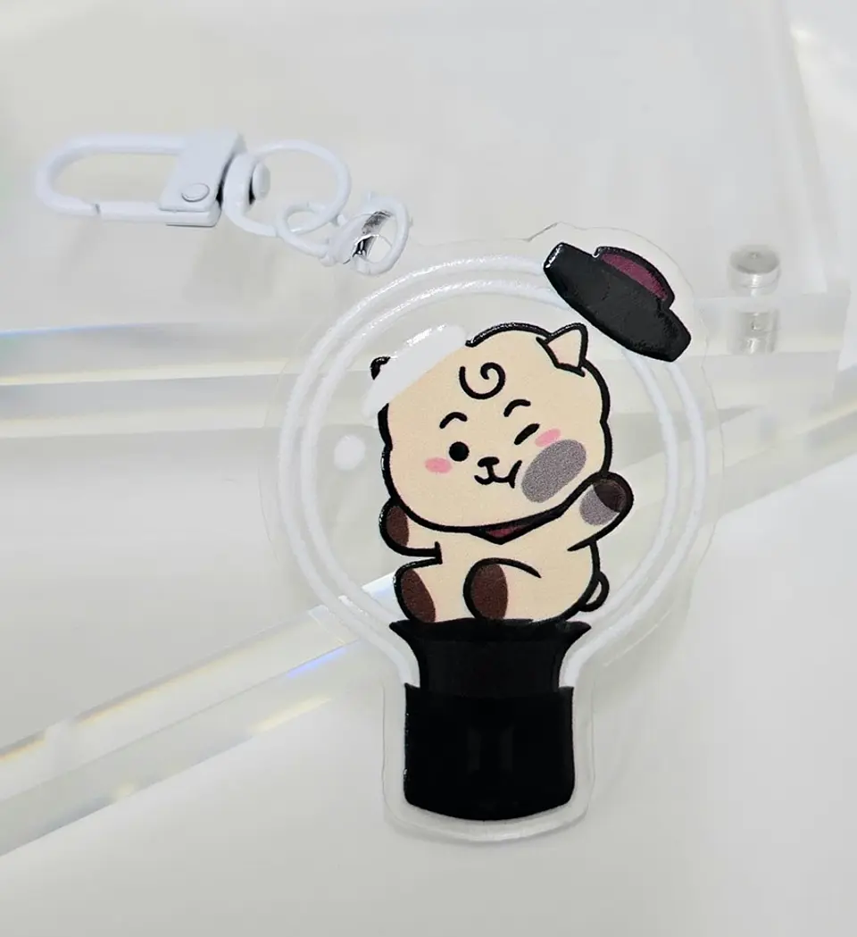 LLAVERO ACRILICO BT21 LIGHTSTICK 9