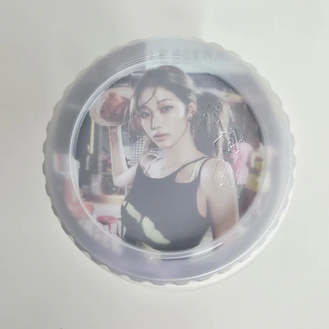 SEGUNDA SELECCIÓN LE SSERAFIM - SPAGHETTI (STRESS BALL Ver.)