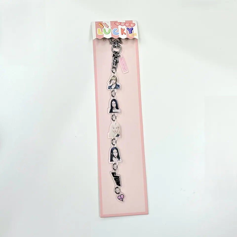 CHARM LARGO VARIEDADES K-POP 15