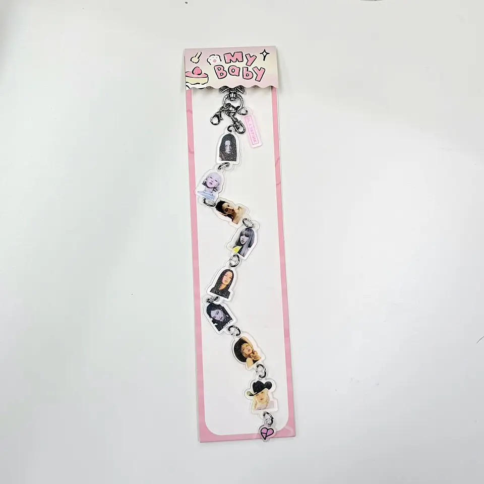 CHARM LARGO VARIEDADES K-POP 16