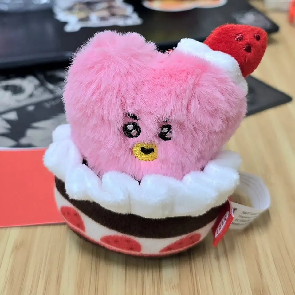 PLUSH KEYRING BT21 