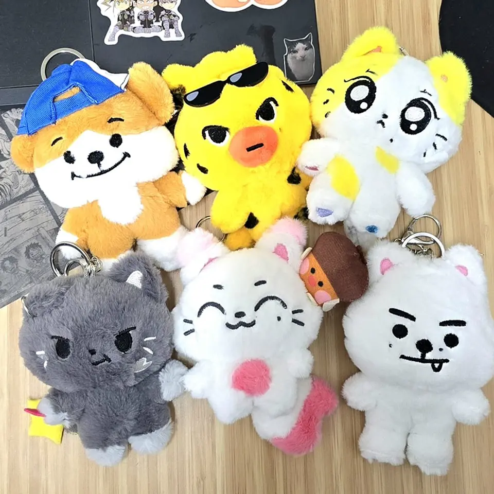 PLUSH KEYRING ENHYPEN ENCHIN ALTERNATIVO 1