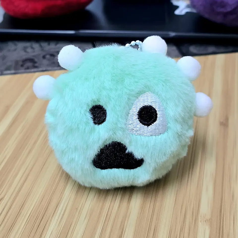 PLUSH KEYRING CORTIS 