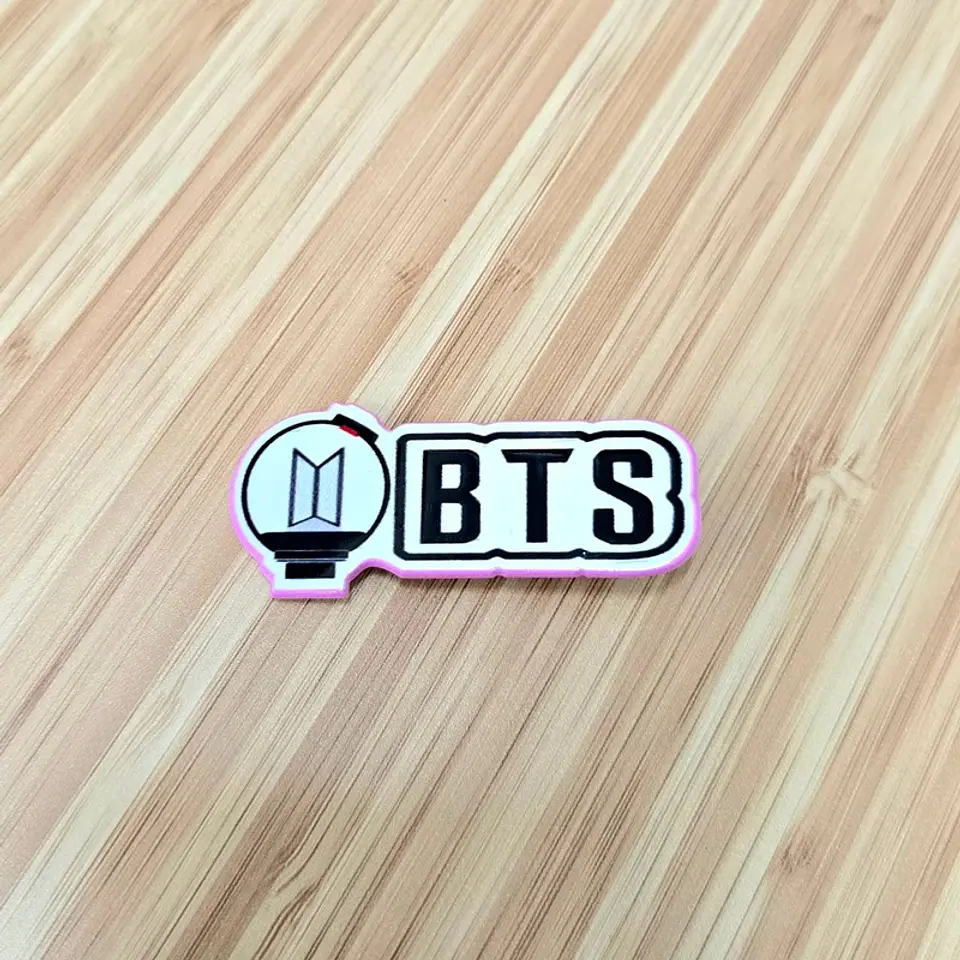 PINCHES VARIEDAD KPOP  8
