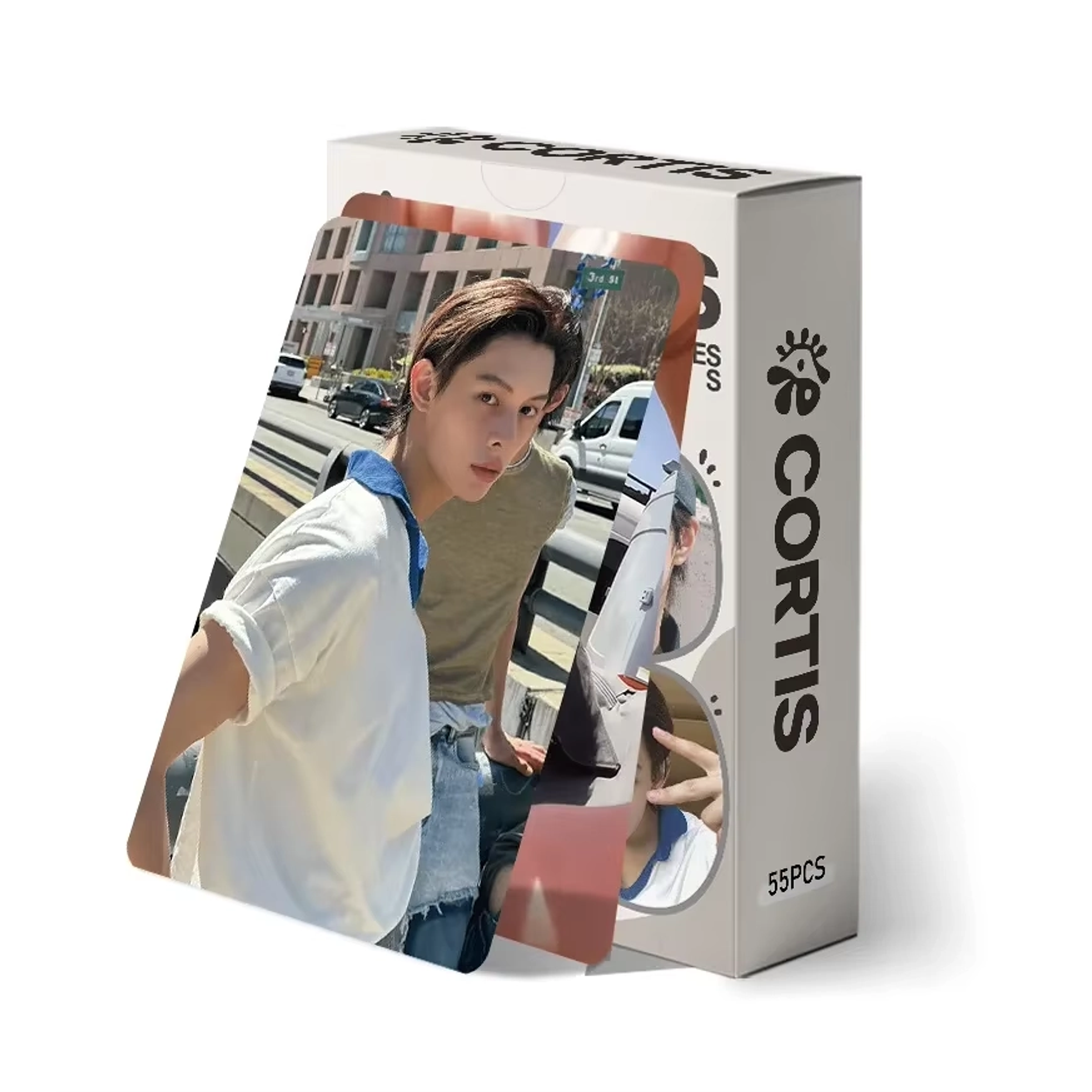 LOMOCARDS CORTIS - COLOR OUTSIDE THE LINES 3