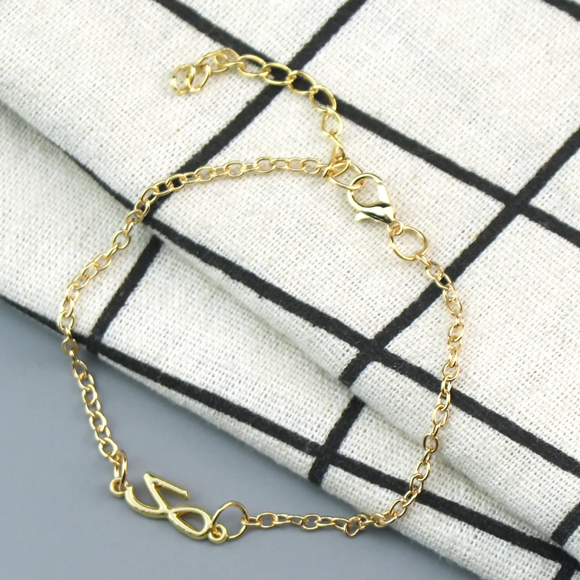 BTS JUNGKOOK - PULSERA 1