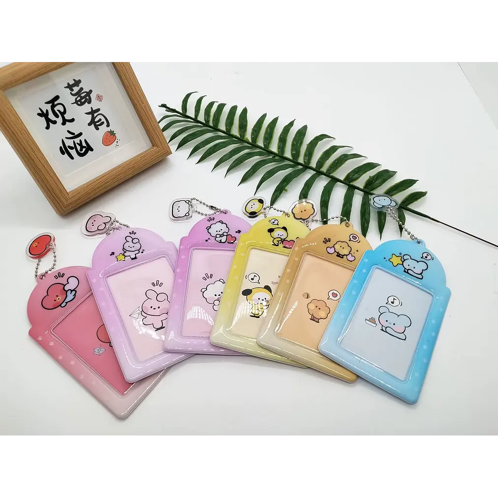 BT21 - PHOTOCARDS HOLDERS 1