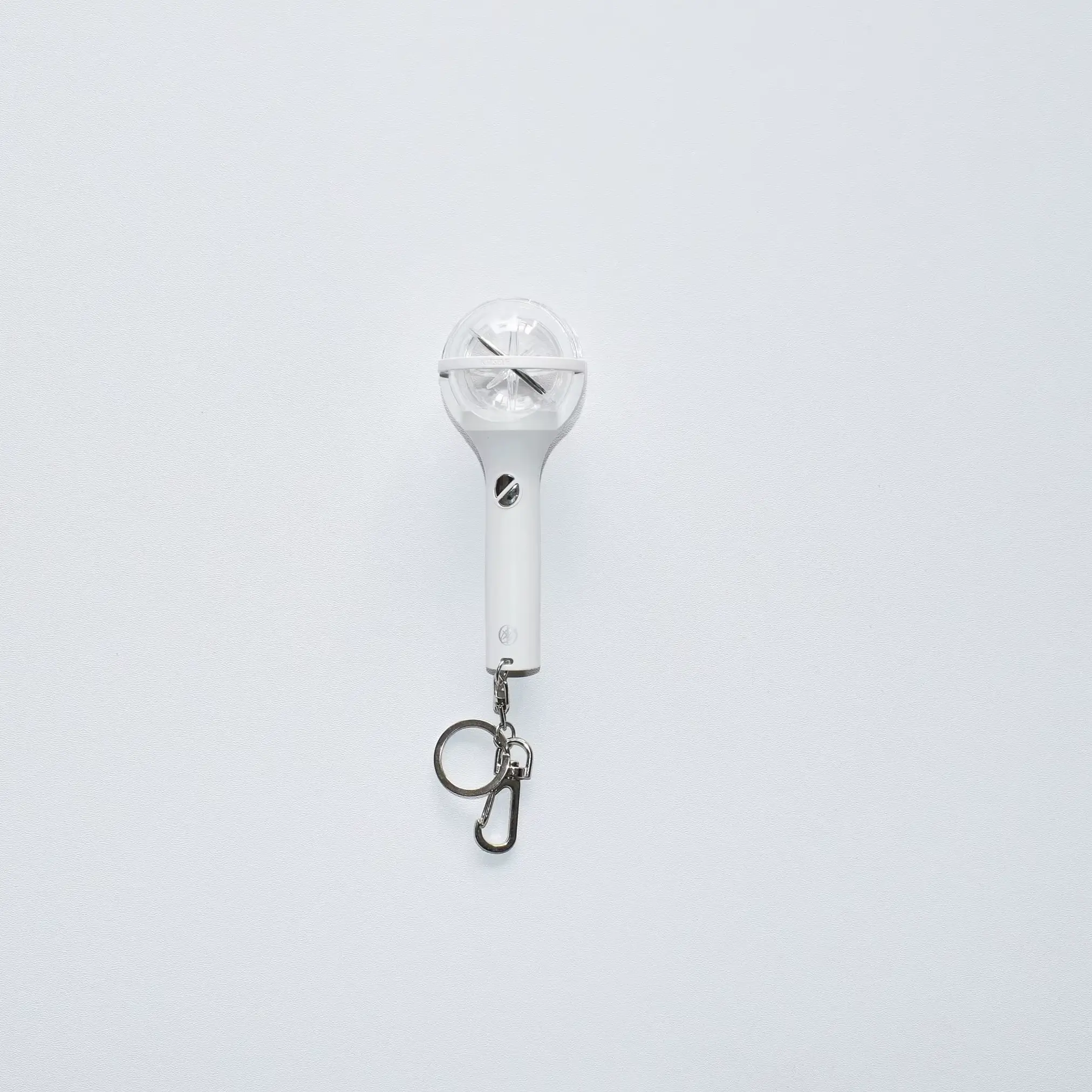 KATSEYE - LLAVERO LIGHSTICK (ALTERNATIVA) 4