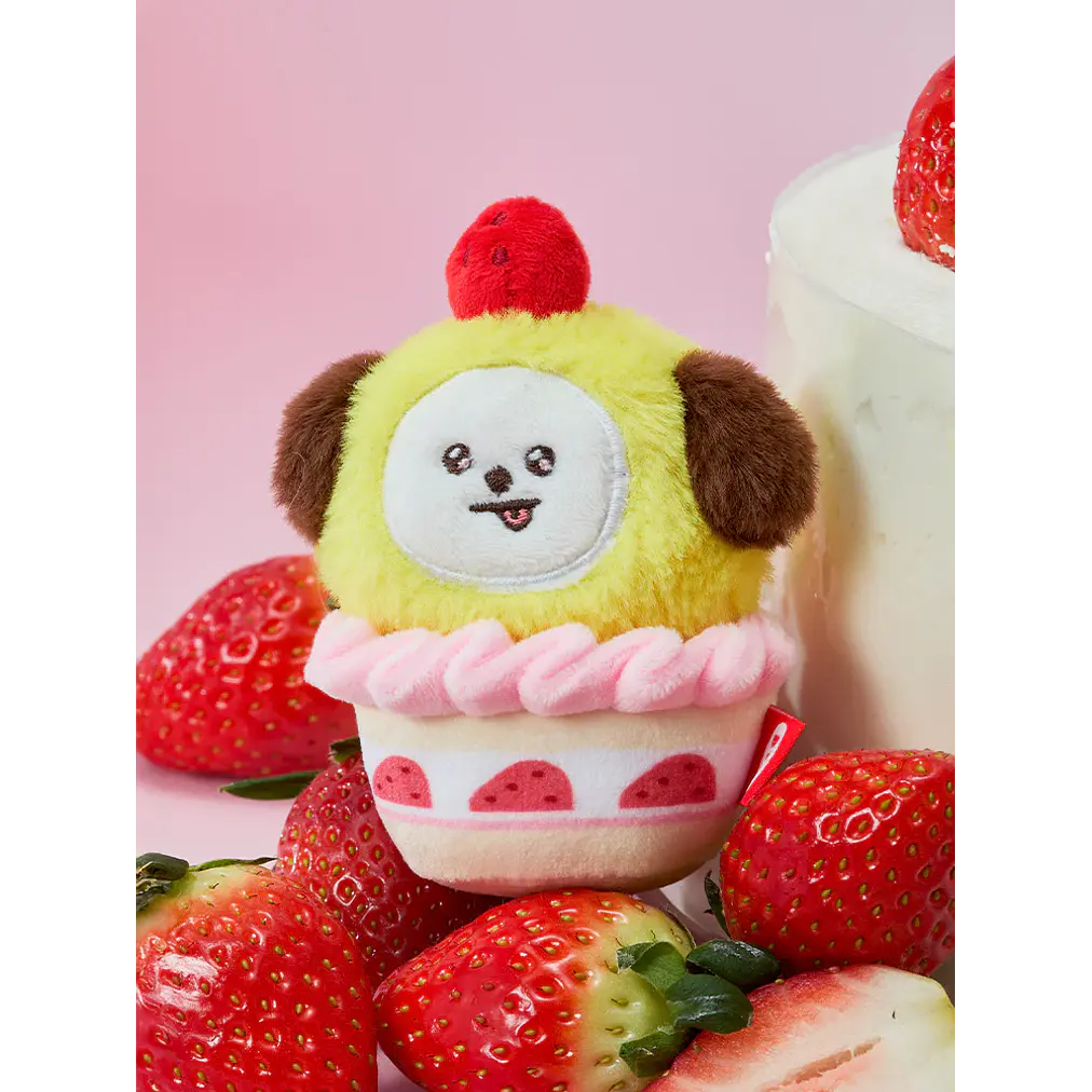 BT21 - STRAWBERRY TART PLUSH KEYRING 7