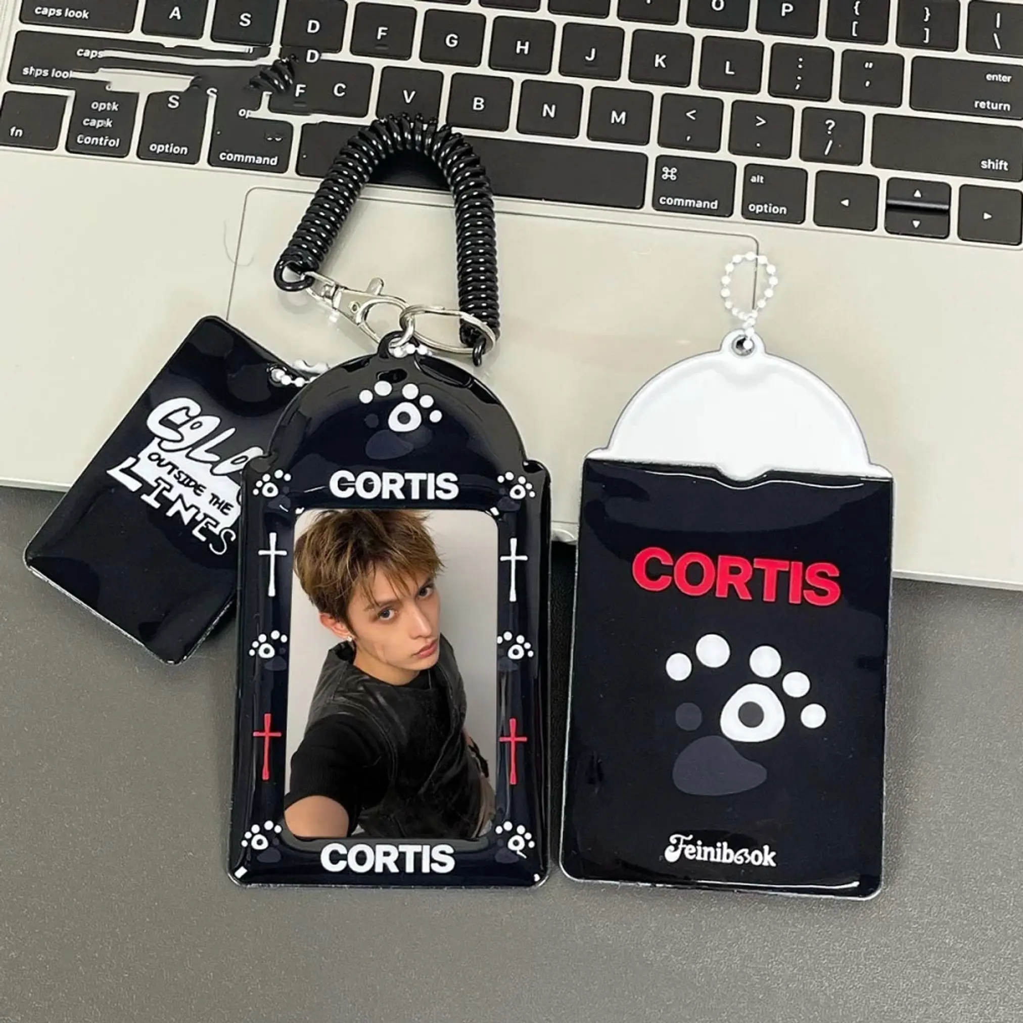 CORTIS - PHOTOCARD HOLDERS 4