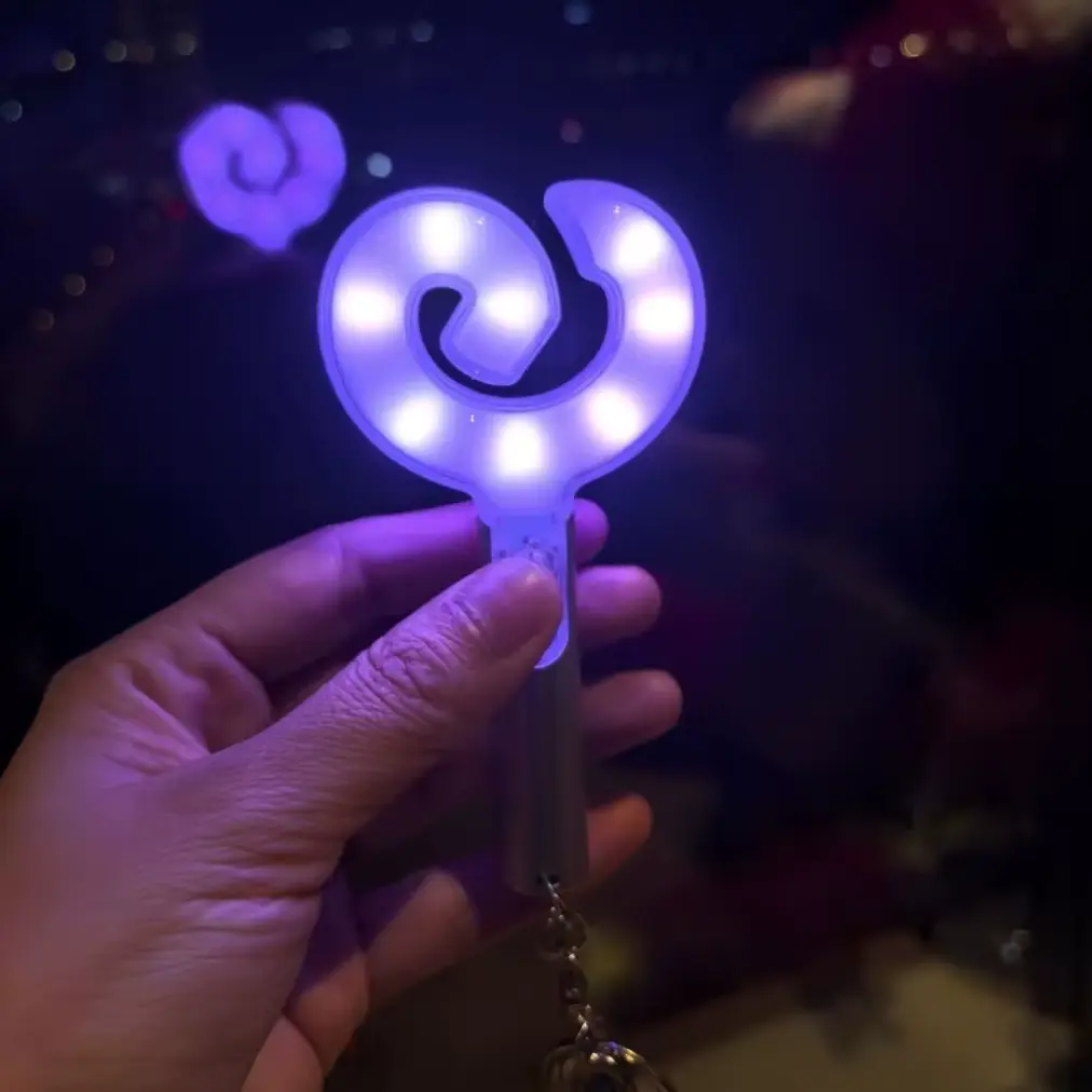 AESPA - LLAVERO LIGHTSTICK (ALTERNATIVA) 1