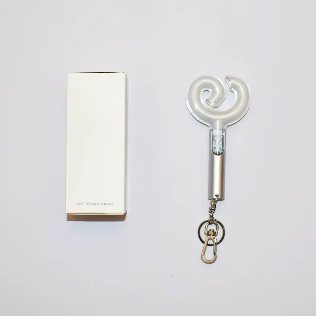 AESPA - LLAVERO LIGHTSTICK (ALTERNATIVA) 4