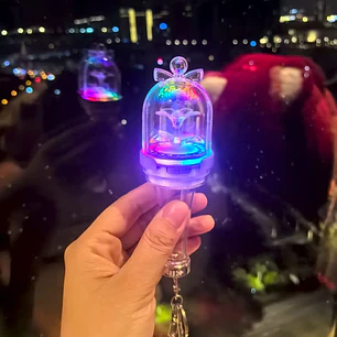 ILLIT - LLAVERO LIGHTSTICK (ALTERNATIVA)