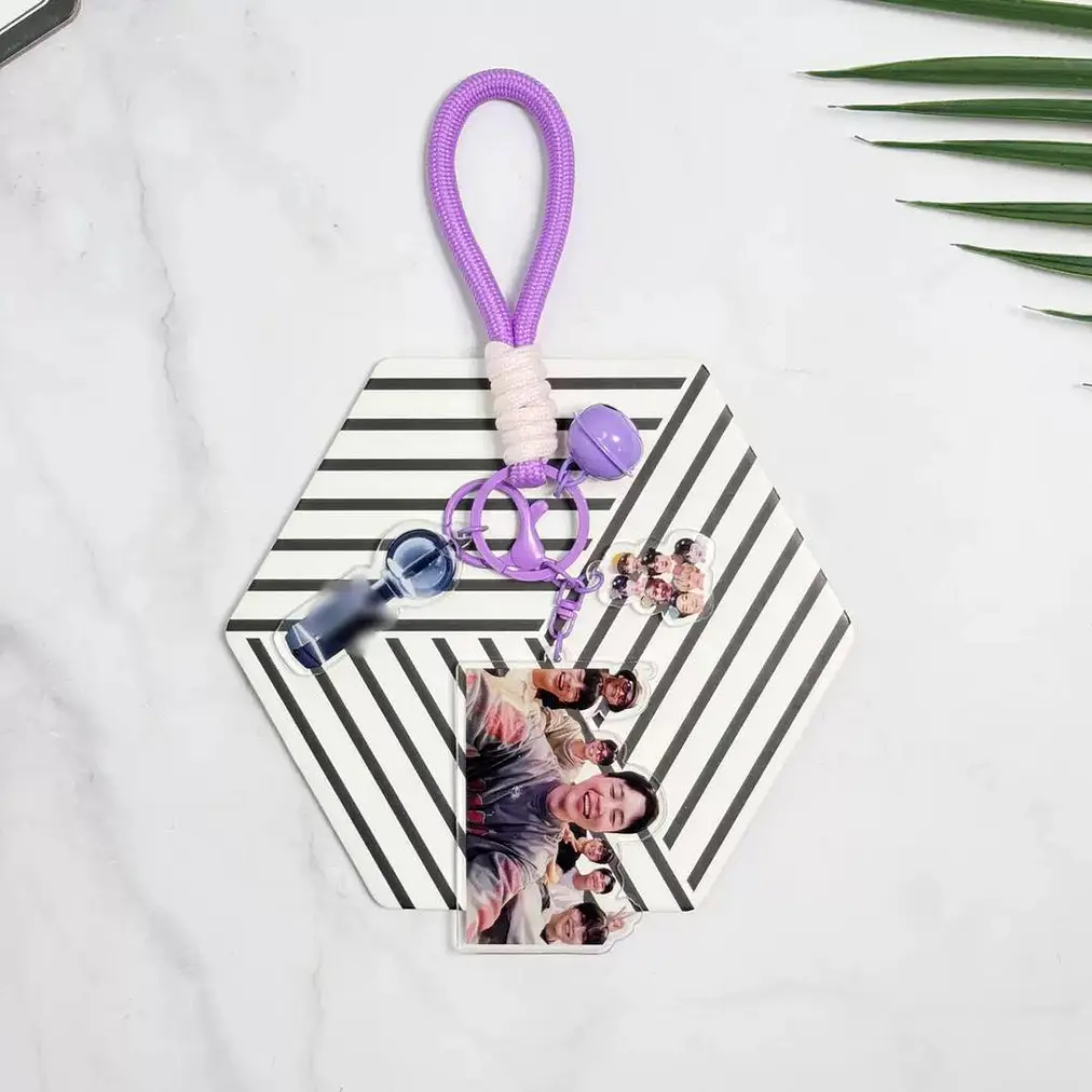 BTS - LLAVERO ACRÍLICO I PURPLE YOU  1