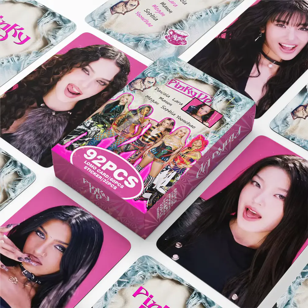LOMOCARDS KATSEYE - PINKY UP 1