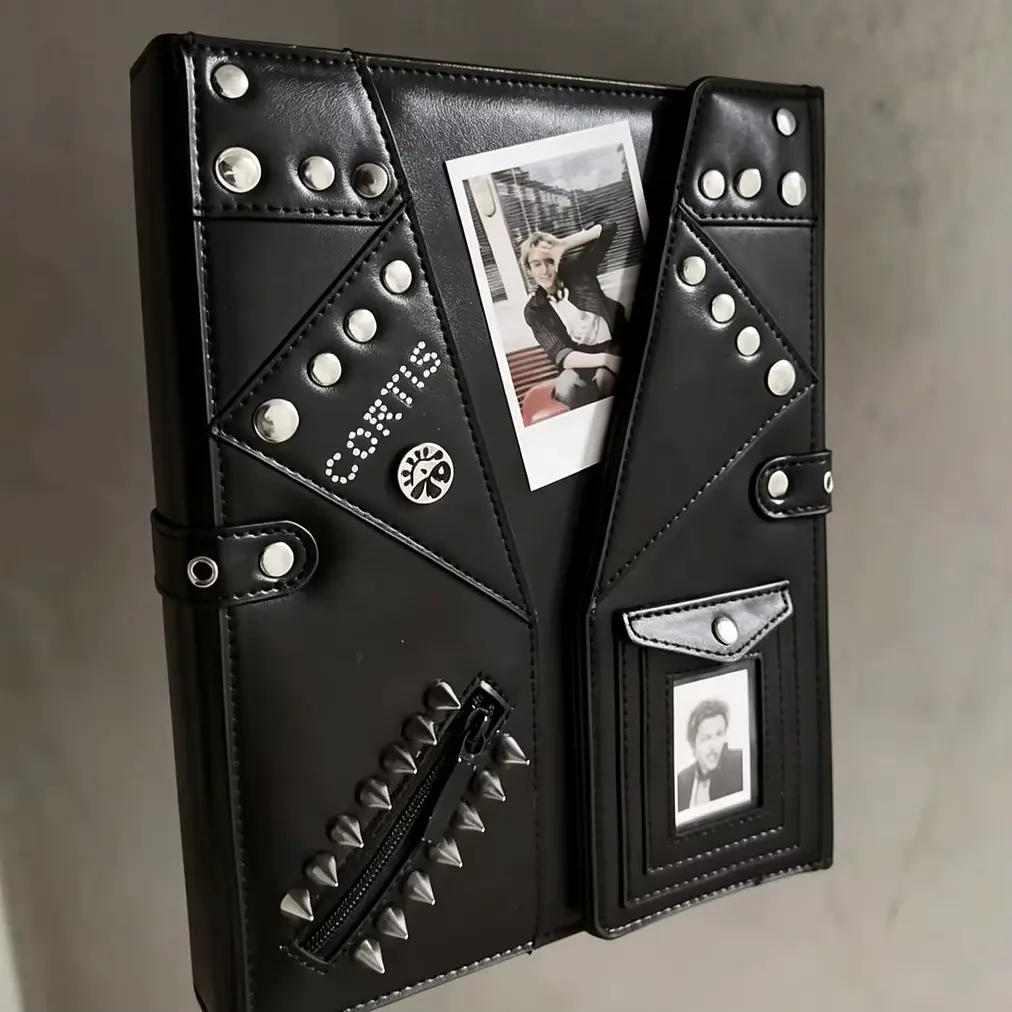 BINDER - CORTIS  2