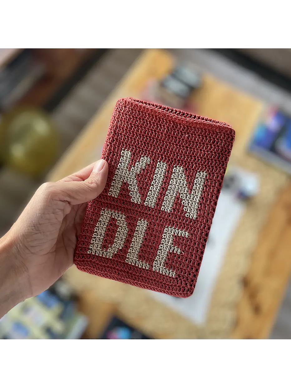 funda para kindle tejida a crochet 1