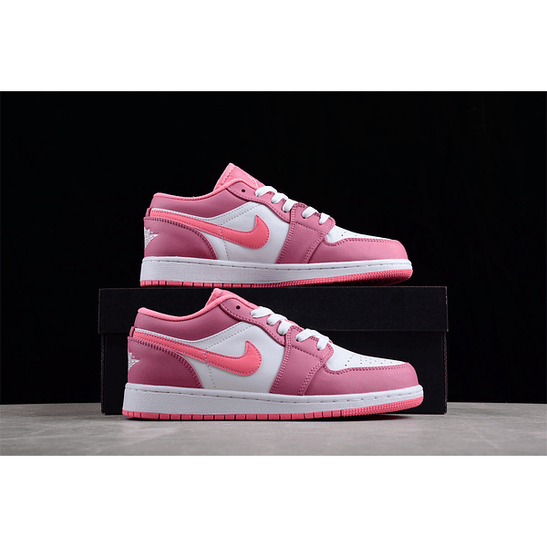 Jordan 1 Low Pink