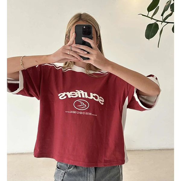 Polera Scuffers