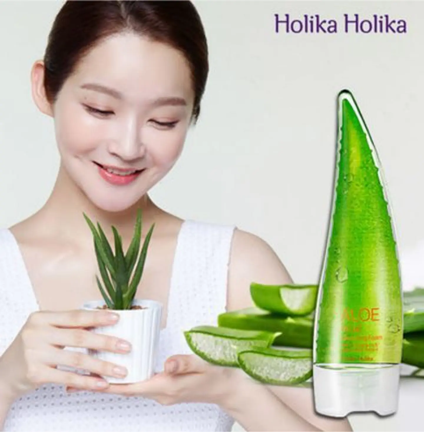 Aloe Facial Cleansing Foam (Holika Holika)  150 ml Espuma Limpiadora Regeneradora 1