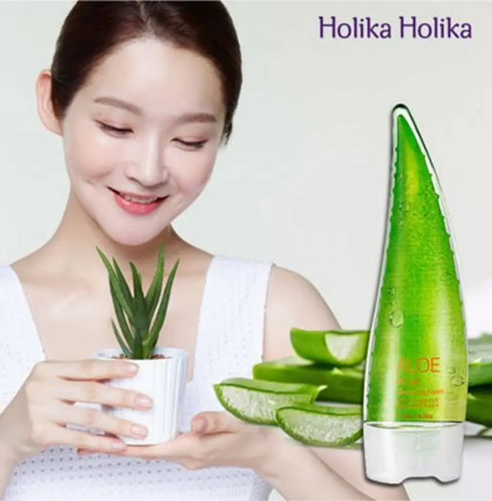 Aloe Facial Cleansing Foam (Holika Holika)  150 ml Espuma Limpiadora Regeneradora 1