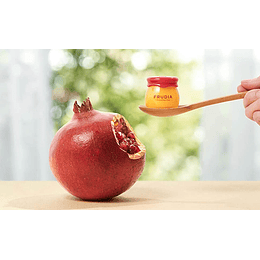 Pomegranate Honey 3 in 1 Lip Balm (Frudia) - 10ml Bálsamo labial hidratante y voluminizador con color