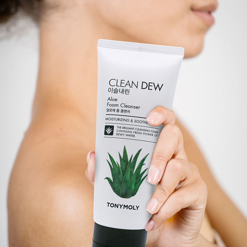 Clean Dew Aloe Foam Cleanser (TonyMoly) Espuma limpiadora 96% aloe vera  3