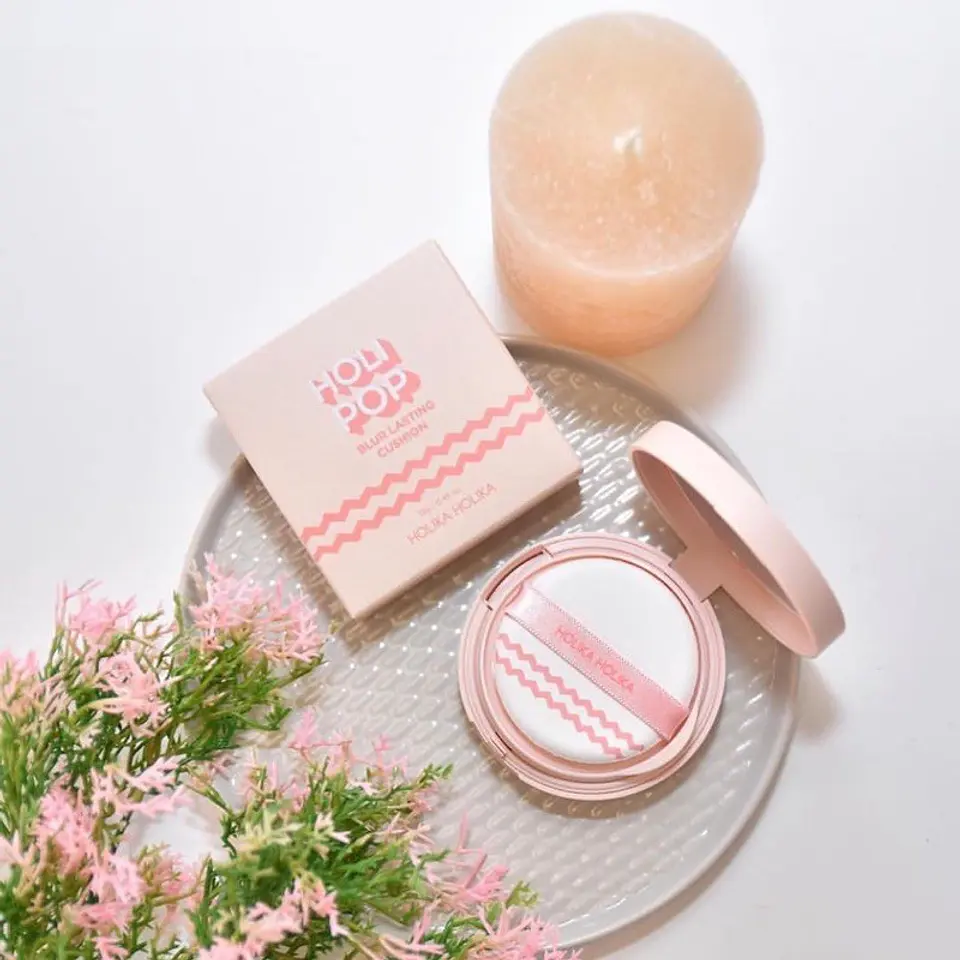 Holi Pop Blur Cushion SPF50+ PA+++ (Holika Holika) - Base ligera alta duración 3