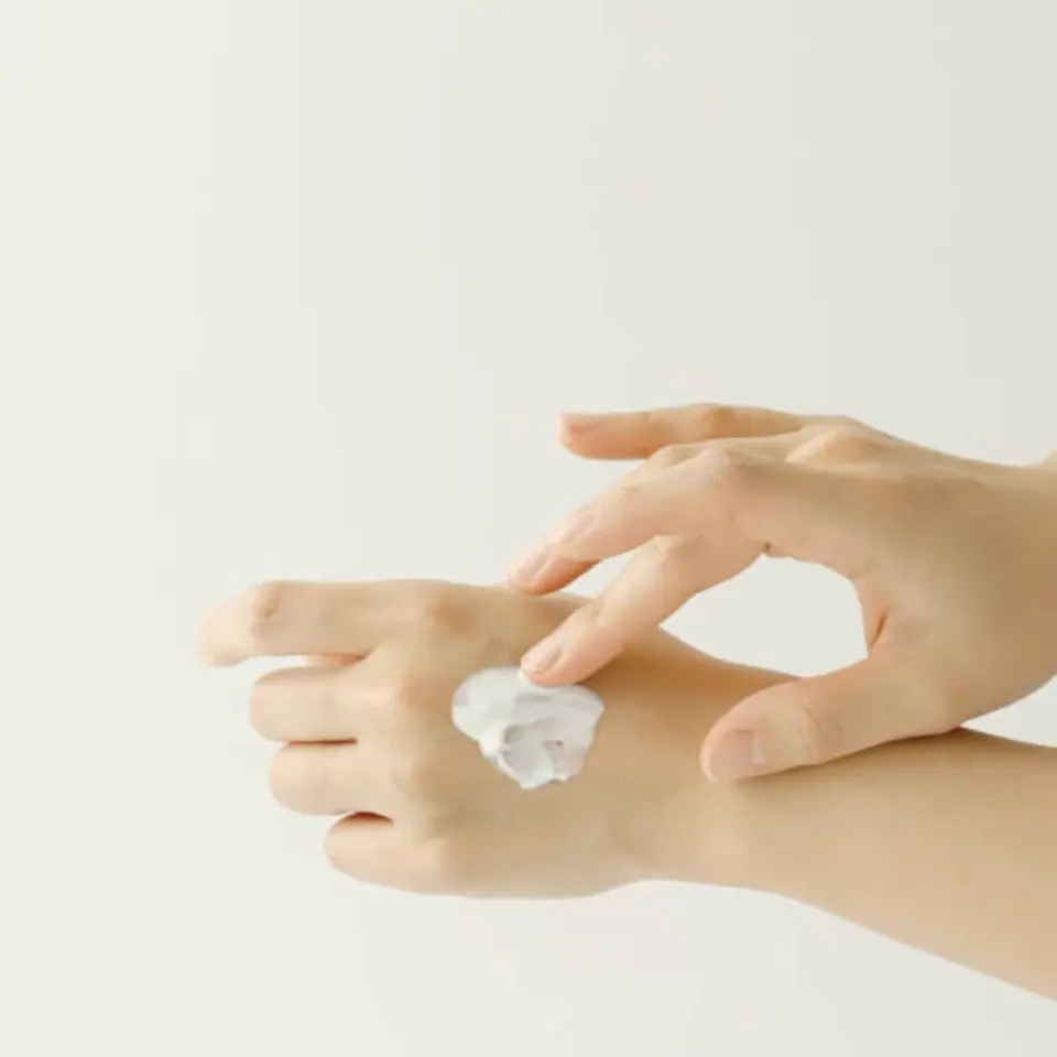 Relief Sun Rice + Probiotics SPF50+ PA++++ (Beauty of Joseon) -50ml Protector solar aclarante con arroz y probióticos 16