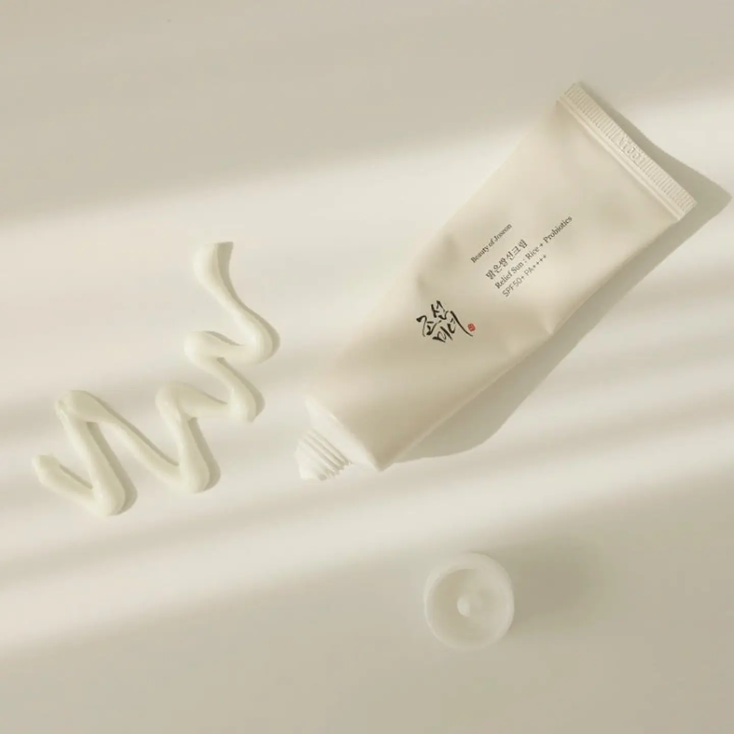 Relief Sun Rice + Probiotics SPF50+ PA++++ (Beauty of Joseon) -50ml Protector solar aclarante con arroz y probióticos 12