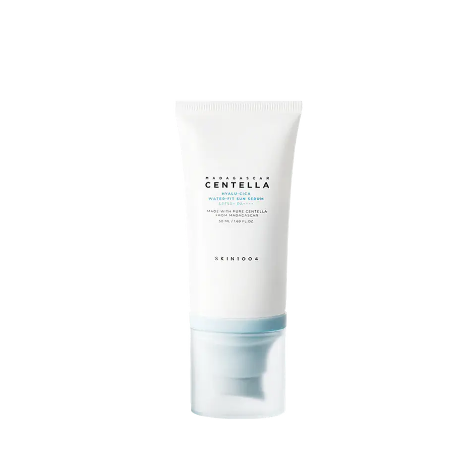 Madagascar Centella Hyalu-Cica Water-fit Sun Serum SPF 50+ y PA++++ - 50ml (SKIN1004) Protector solar ligero pieles sensibles  1
