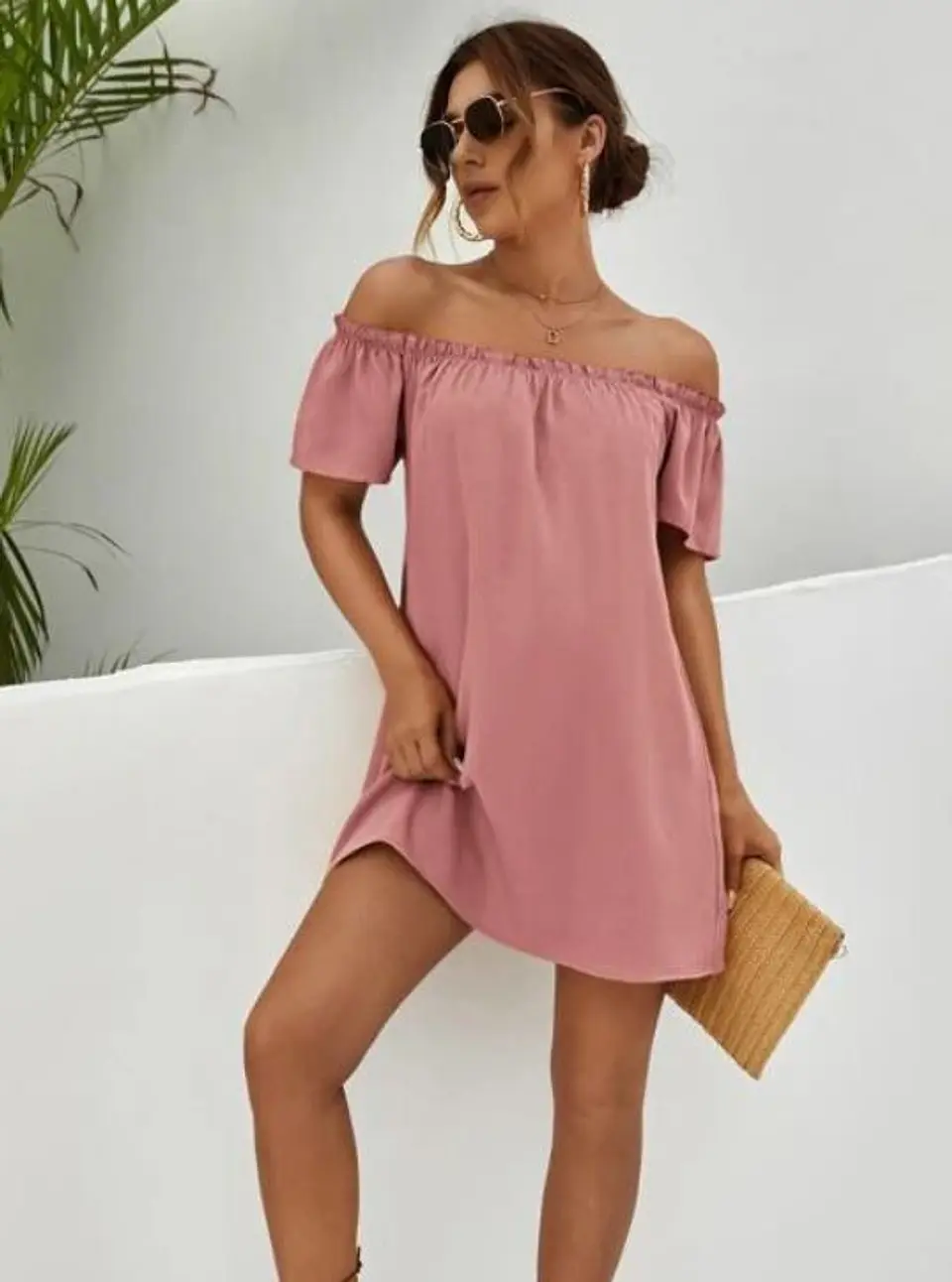  Vestido de hombros descubiertos 5