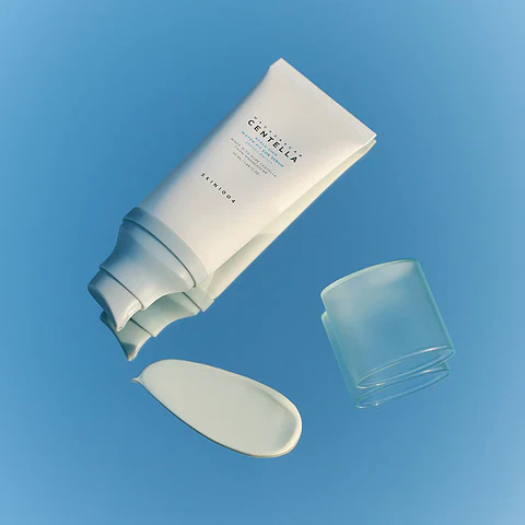 Madagascar Centella Hyalu-Cica Water-fit Sun Serum SPF 50+ y PA++++ - 50ml (SKIN1004) Protector solar ligero pieles sensibles 