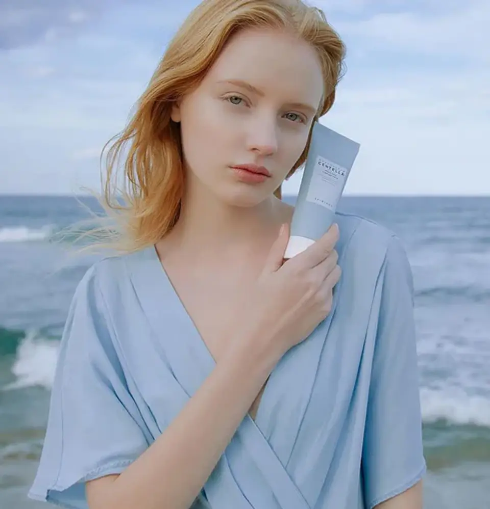 Madagascar Centella Hyalu-cica Sleeping Pack (SKIN1004) -100ml Crema nocturna con centella asiática y ácido hialurónico 10