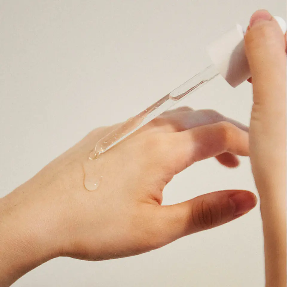 Madagascar Centella Poremizing Fresh Ampoule (SKIN1004) - 30ml Serum poros dilatados 15