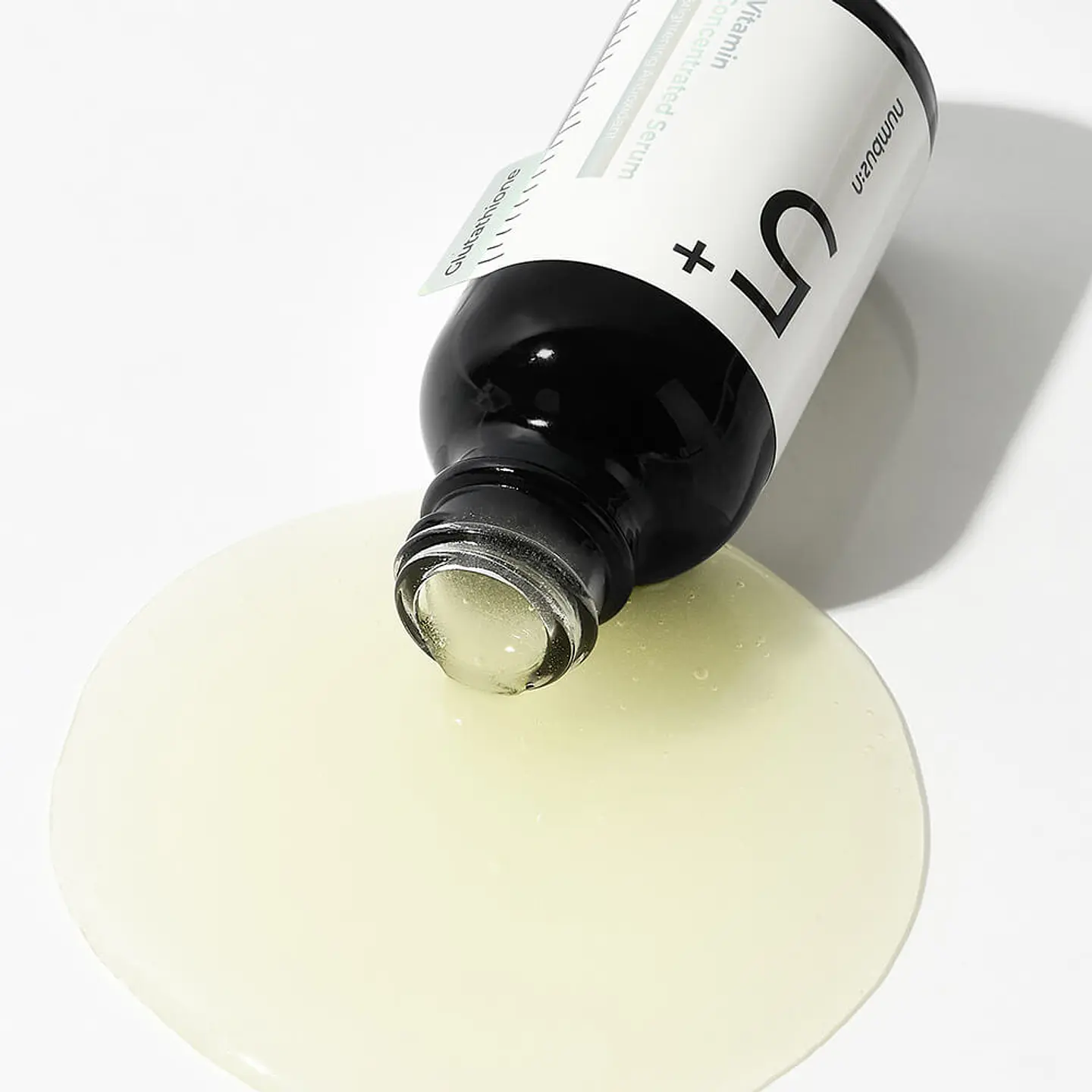 No.5 Vitamin Concentrated Serum (Numbuzin) -30ml Serum aclarante con glutatión, niacinamida, ácido tranexámico y arbutina 8