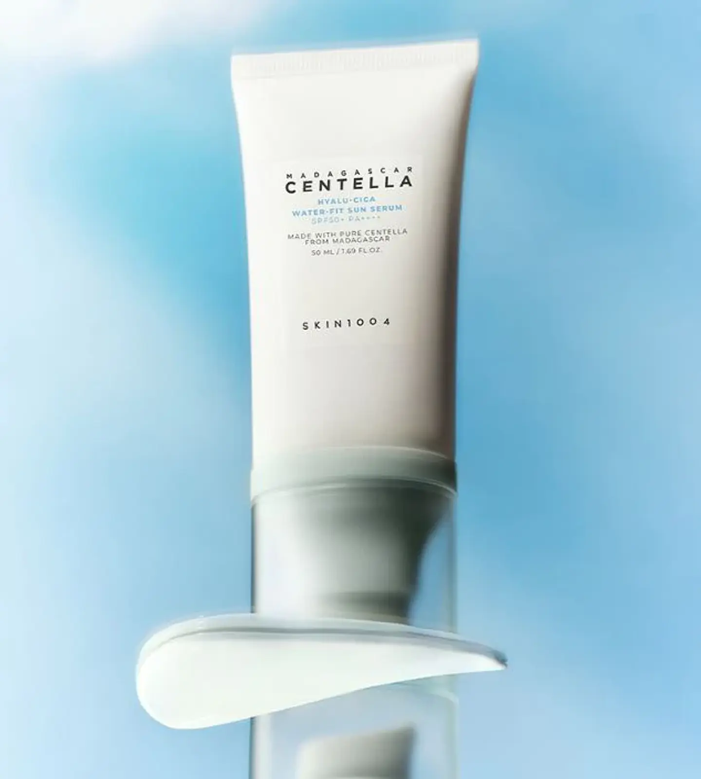 Madagascar Centella Hyalu-cica Sun Serum (SKIN1004) - 100 ml Tamaño Jumbo Protector solar ligero pieles sensibles  3