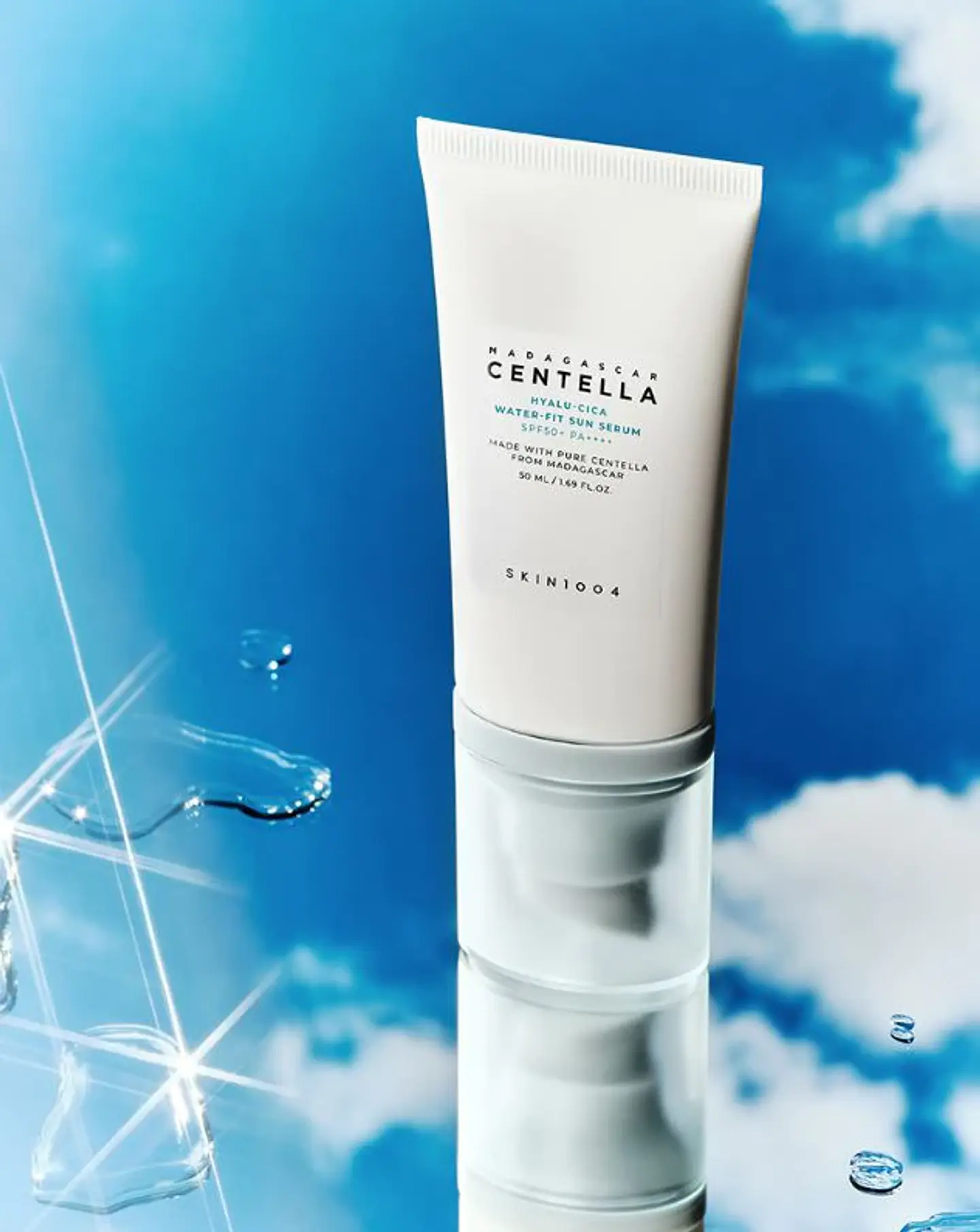 Madagascar Centella Hyalu-cica Sun Serum (SKIN1004) - 100 ml Tamaño Jumbo Protector solar ligero pieles sensibles  4