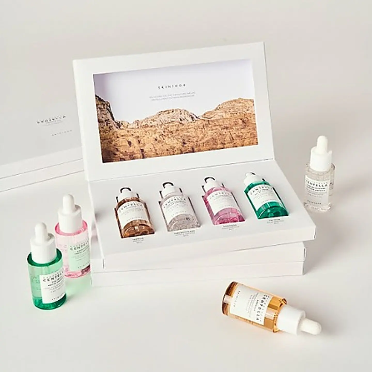 Madagascar Centella Ampoule Kit (SKIN1004) - Set de 4 serums 30ml c/u 5