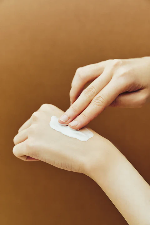 Madagascar Centella Probio-Cica Glow Sun Ampoule (SKIN1004) - 50ml 