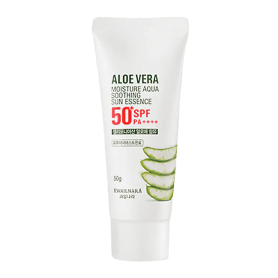 Aloe Vera Moisture Aqua Soothing Sun Essence SPF50+ PA++++ (Kwailnara) - 50ml  1