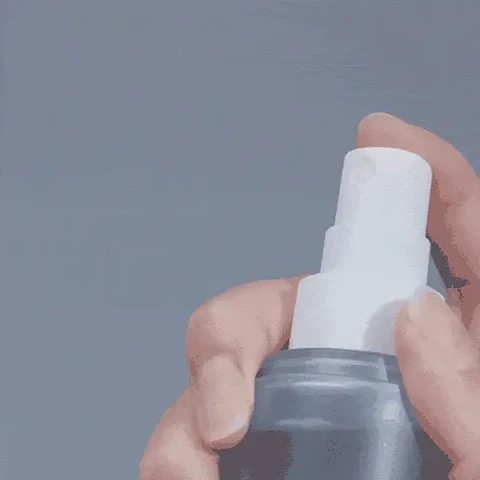 Madagascar Centella Hyalu-Cica Cloudy Mist (SKIN1004) -120ml Bruma facial calmante e hidratante