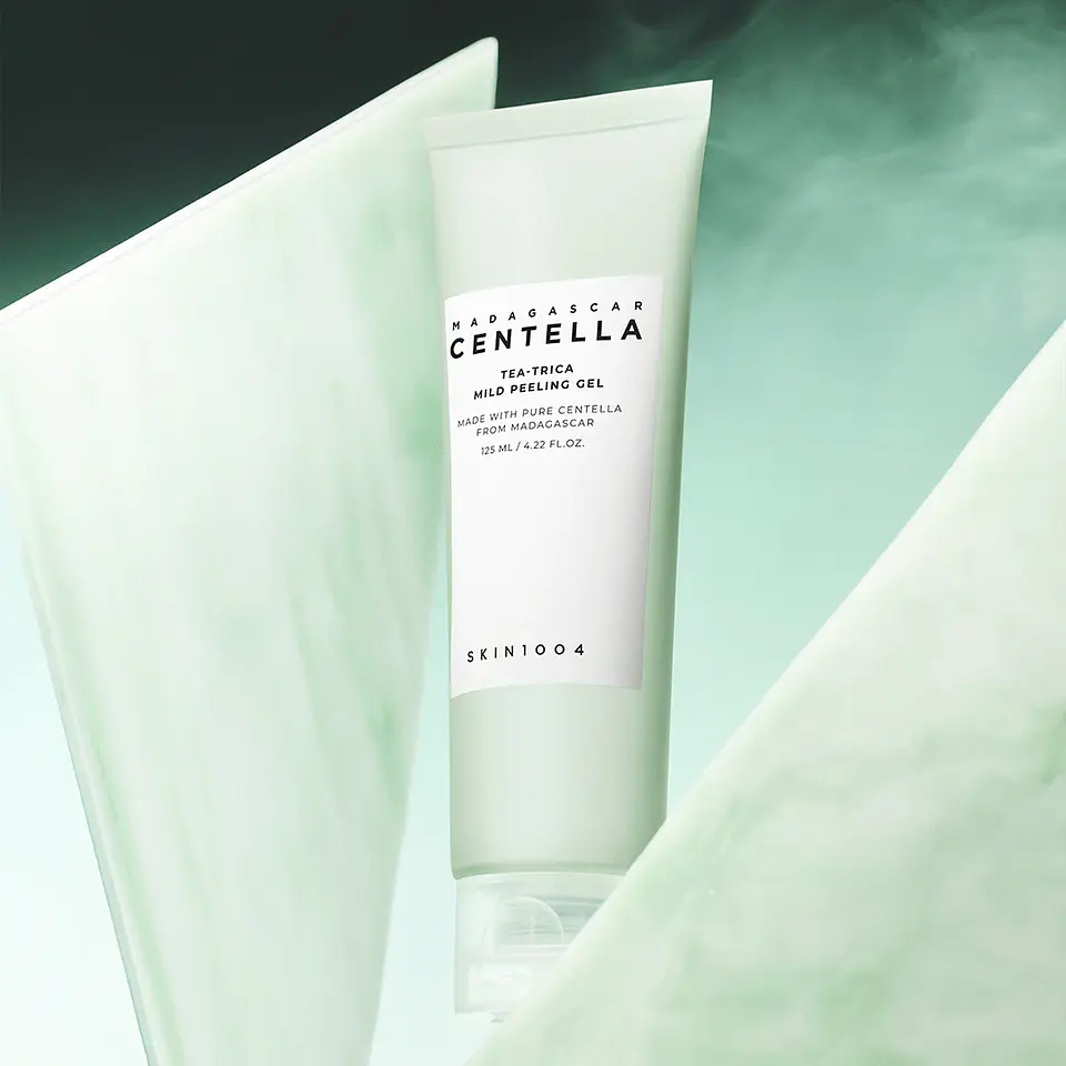 Madagascar Centella Tea-Trica Mild Peeling Gel (SKIN1004) - Espuma exfoliante suave 3