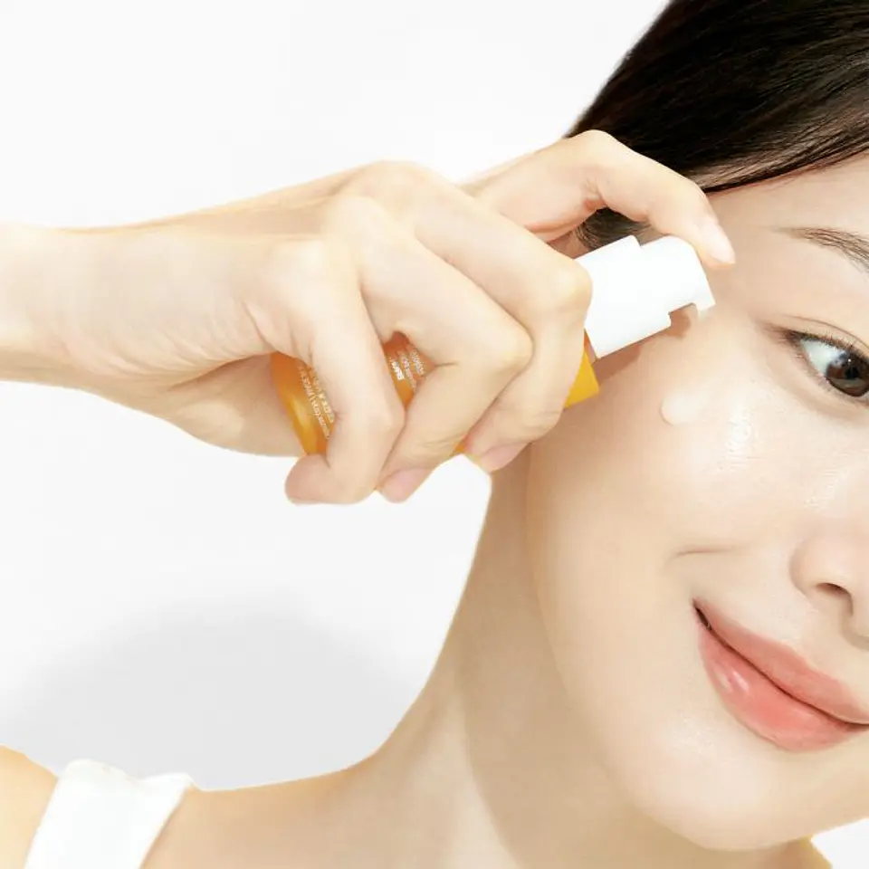 Pore Dark Spot Brightening Serum (Celimax)- 30ml Serum aclarante antimanchas 4